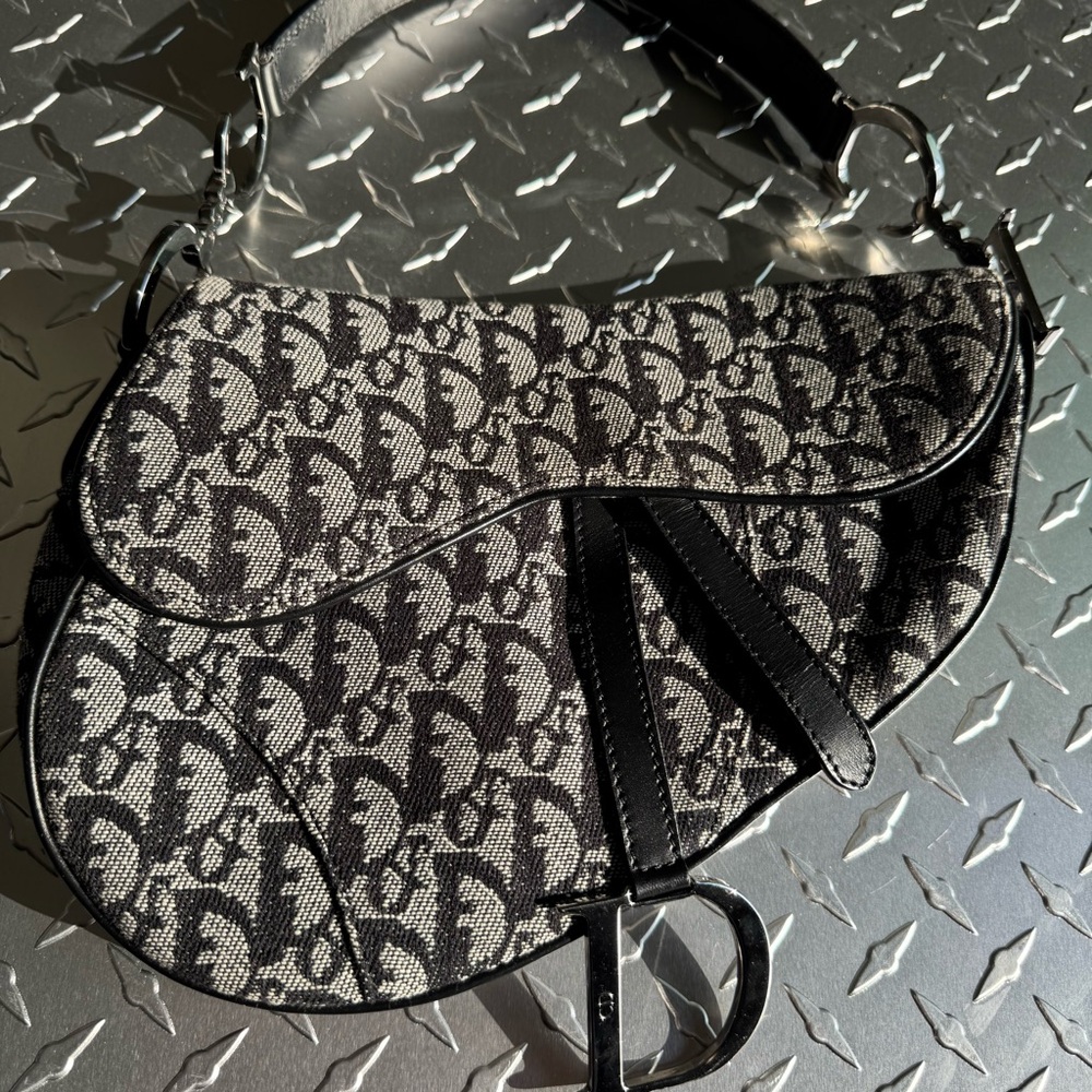 Dior Vintage Oblique Saddle Bag in Black - Picture 3 of 9